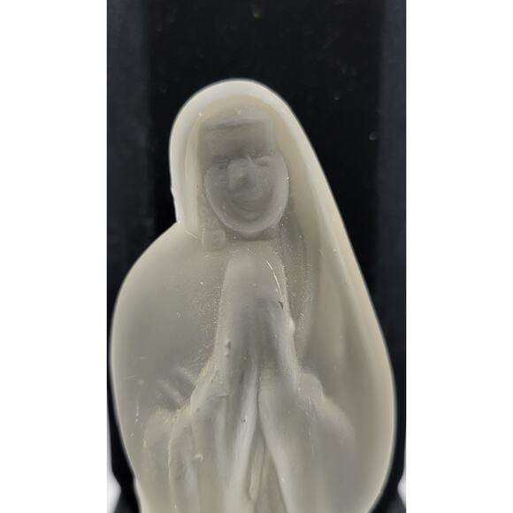 Vtg Lead Crystal Praying Saint Frosted Art Glass Statue Figurine Collectibles - Picture 1 of 7
